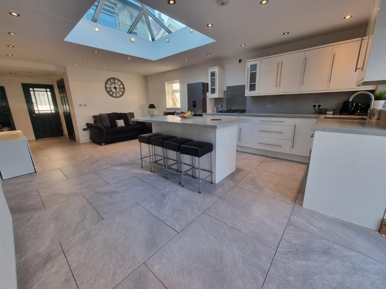 Cardiff City Centre House - Sleeps 6 Ngoại thất bức ảnh